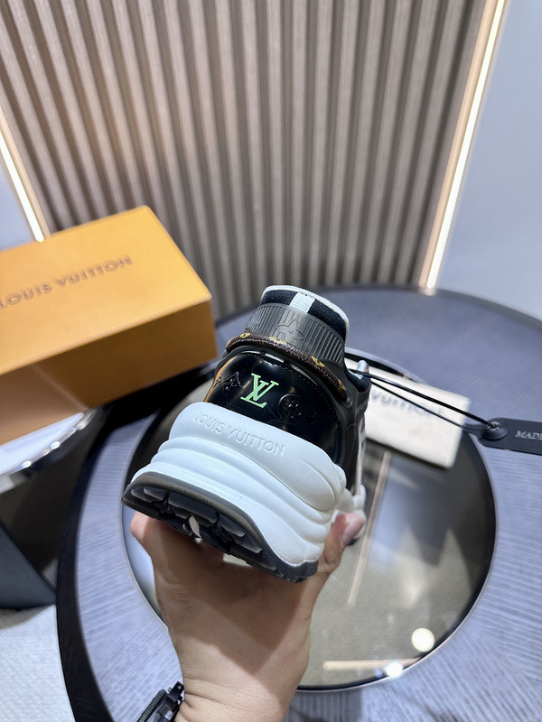 LVT SNEAKERS