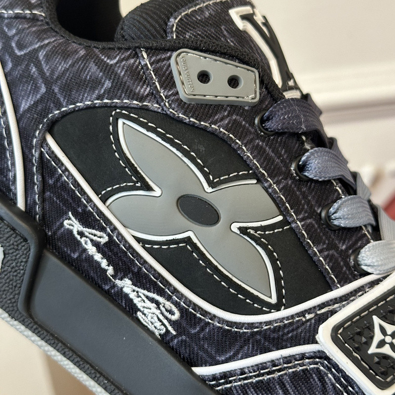 LVT SNEAKERS