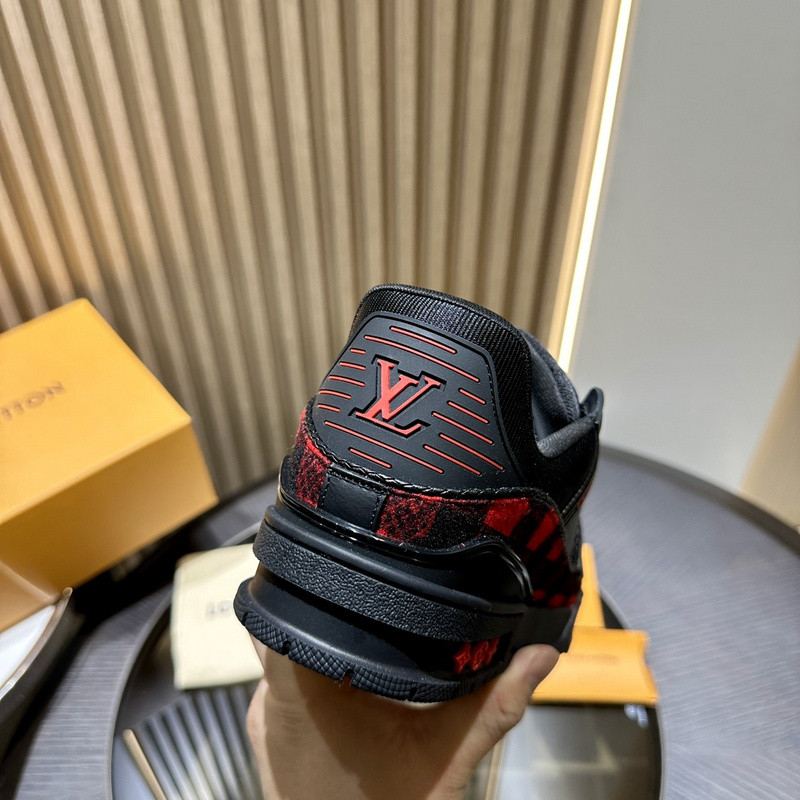 LVT SNEAKERS