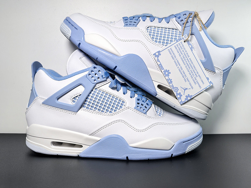 Air Jordan 4 WMNS "Aluminum" HV0823-100