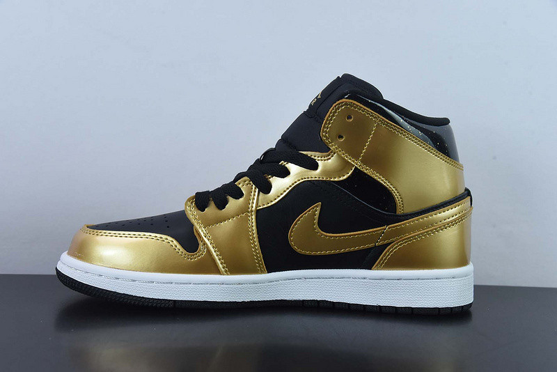 Air Jordan 1 Mid SE GS 