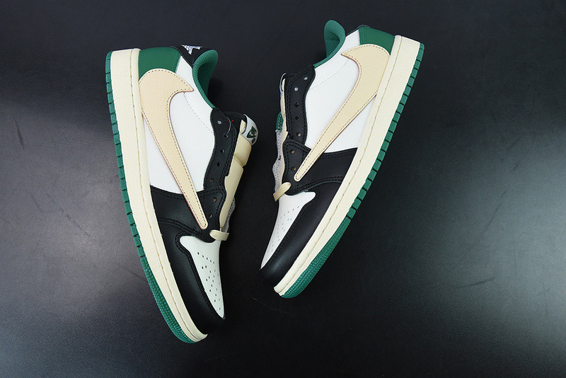 AIR JORDAN 1 LOW X FRAGENT X TRAVIS SCOTT