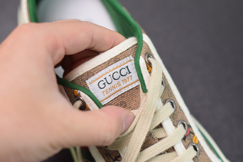 G*u*i ace embroidered low-top sneaker