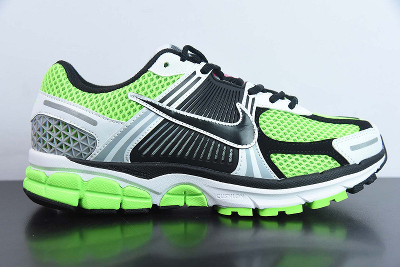 Nike Air Zoom Vomero 5 SE SP 
