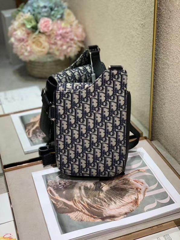 D*or bag