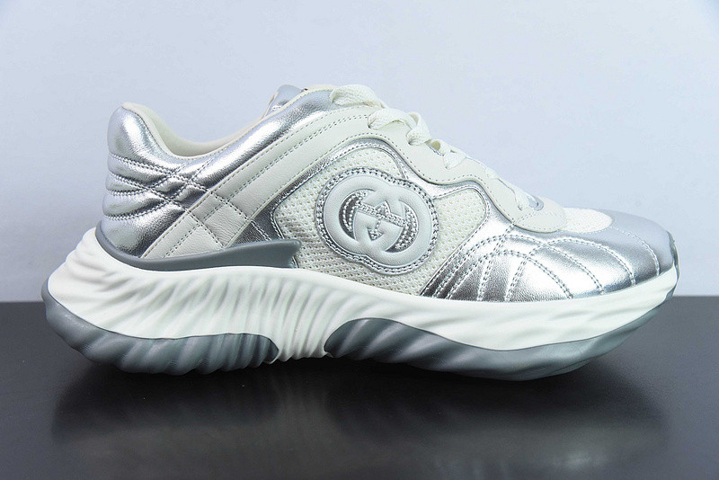 G*u*i sneaker
