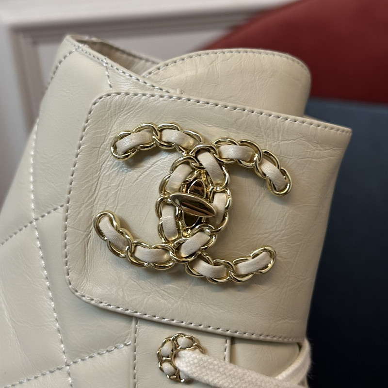 Chanel Sneaker