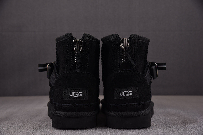 UGG