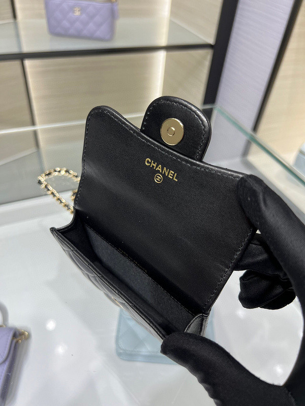 Ch*el purse