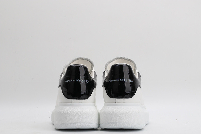 AlexER McEEN SNEAKERS
