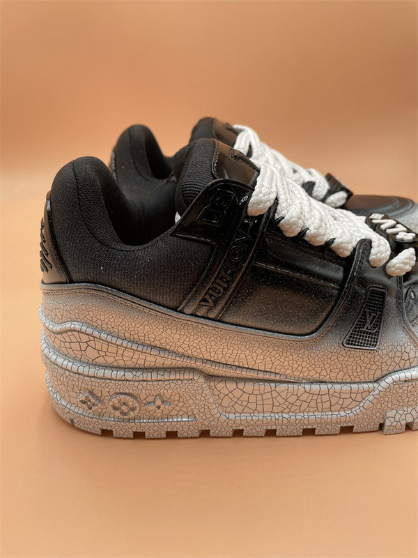 LVT SNEAKERS