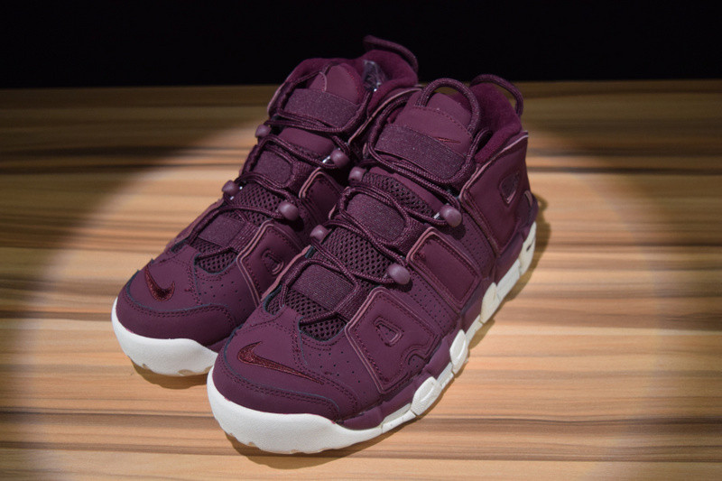 NIKE AIR MORE UPTEMPO