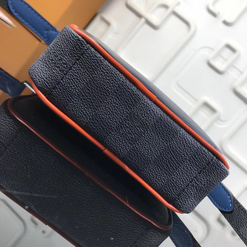 LVT PURSE