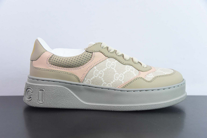 G*u*i sneaker