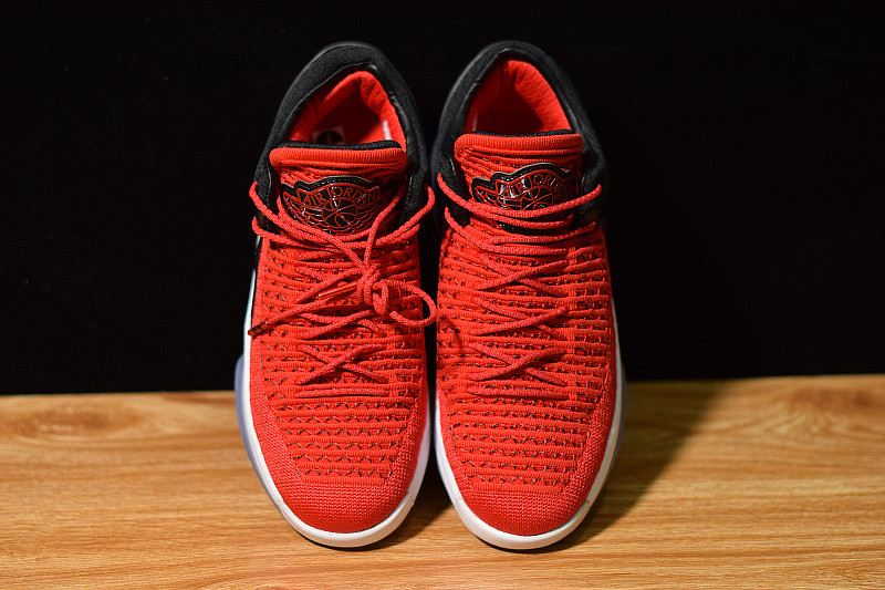 AIR JORDAN 32 LOW PF 