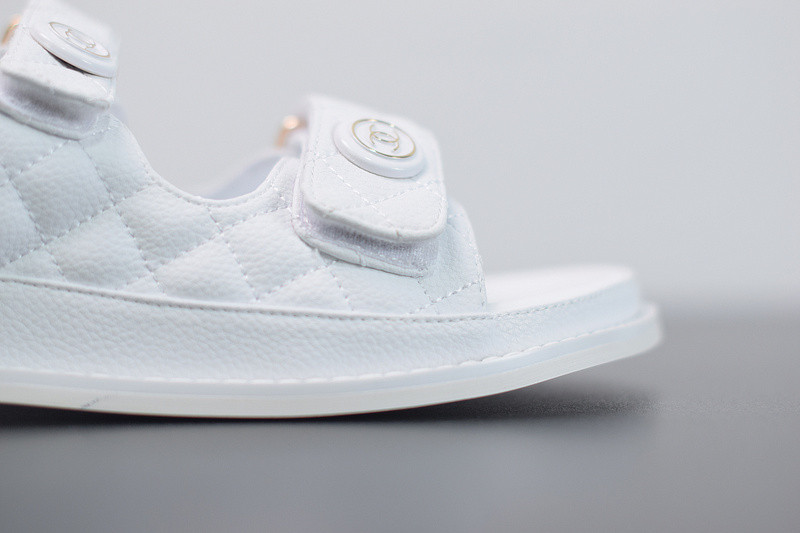 Chanel Slide