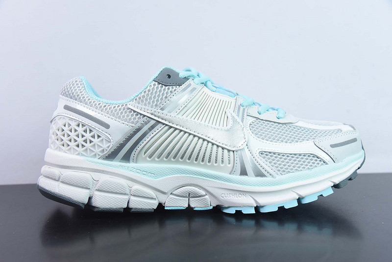 Nike Zoom Vomero 5