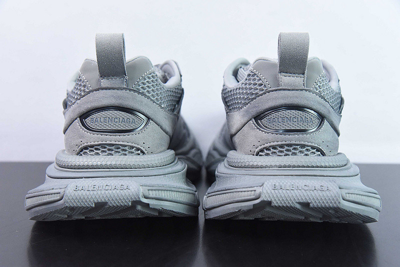 BC XL Sneakers