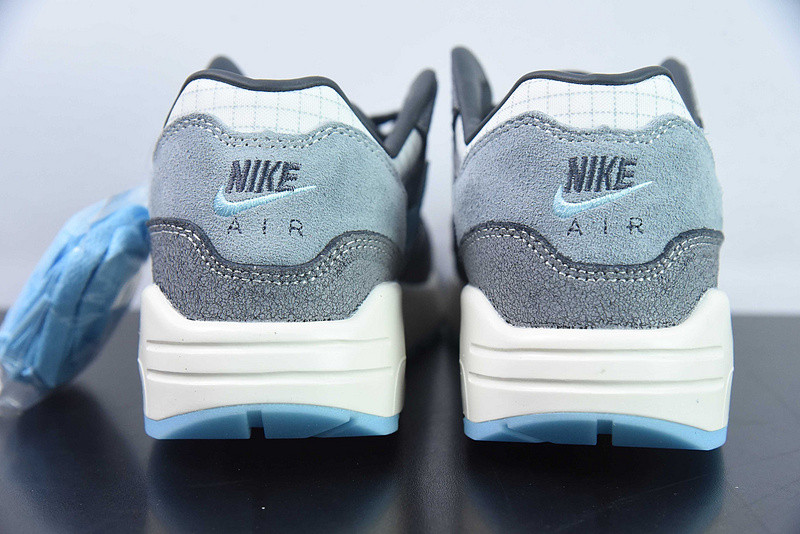 Nike Air Max 1