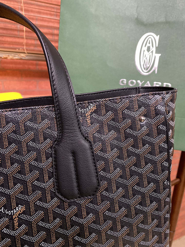 Go*ard purse