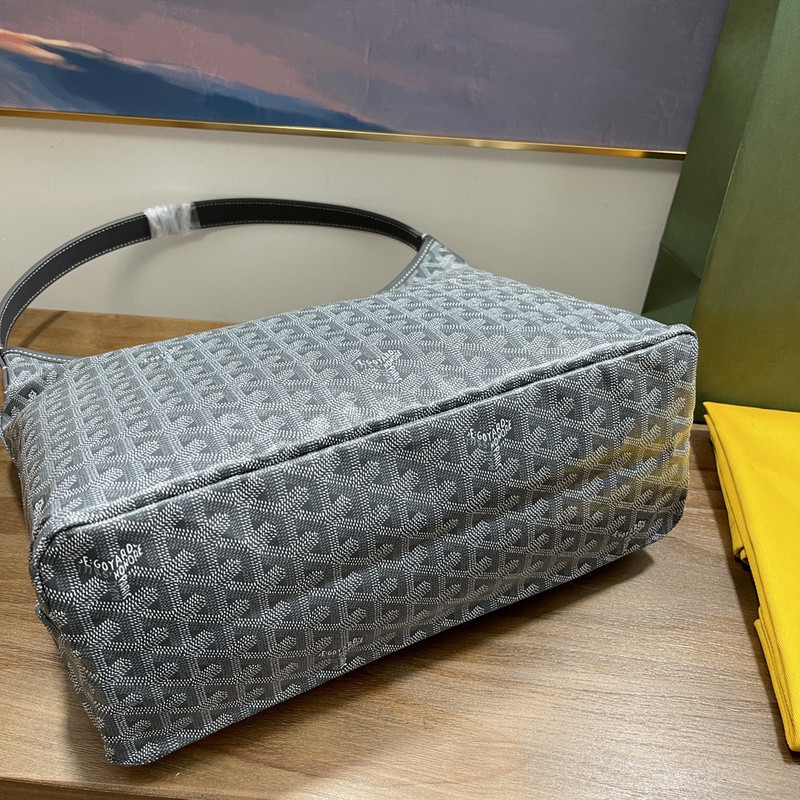 Go*ard purse