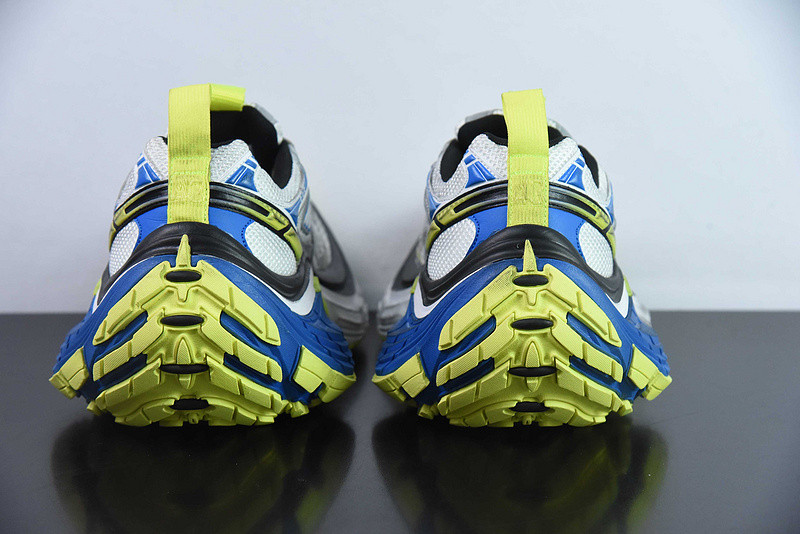 BC XL SNEAKERS
