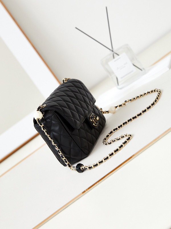 Ch*el purse