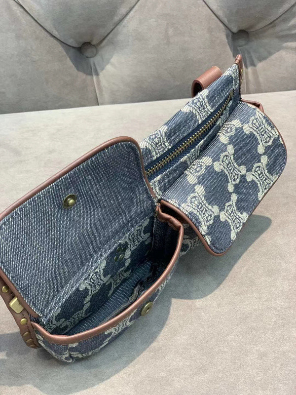 Ce**e bag
