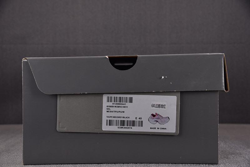 BC XL SNEAKERS