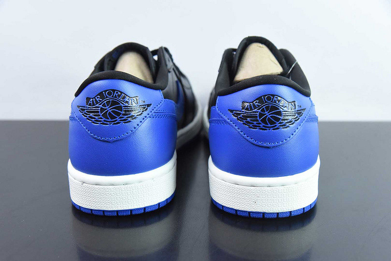 Air Jordan 1 Low 