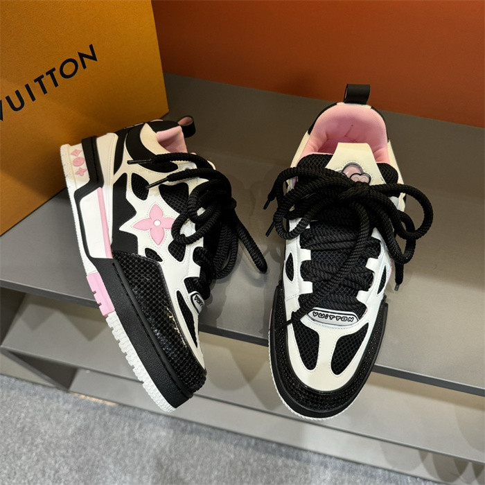 LVT SNEAKERS