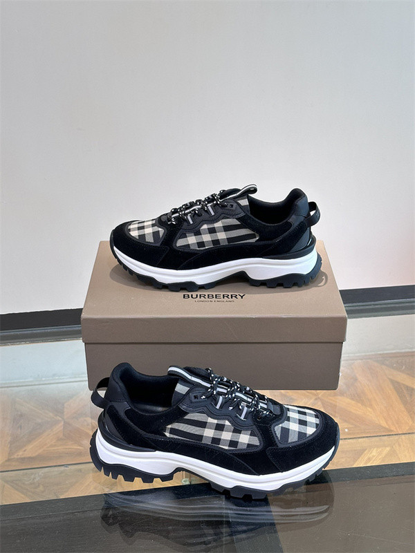 B**rry sneaker