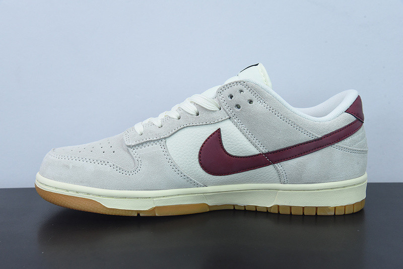 NIKE SB DUNK LOW RETRO SP HC0808-100