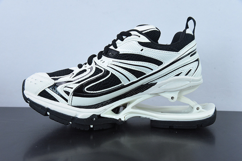 BC X-PANDER 6.0 TRAINER 653871 W2RA9 9010