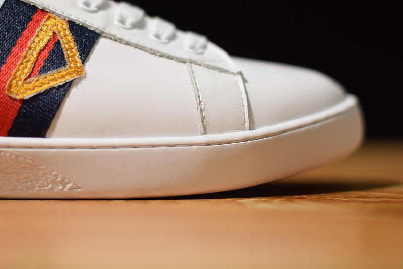 G*u*i ace embroidered low-top sneaker