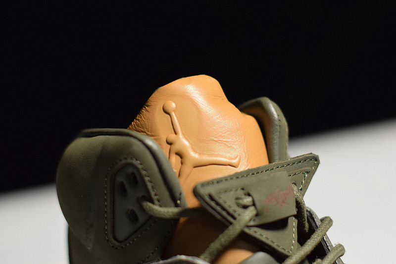 AIR JORDAN 5 RETRO PREM "TAKE FLIGHT" 881432-305