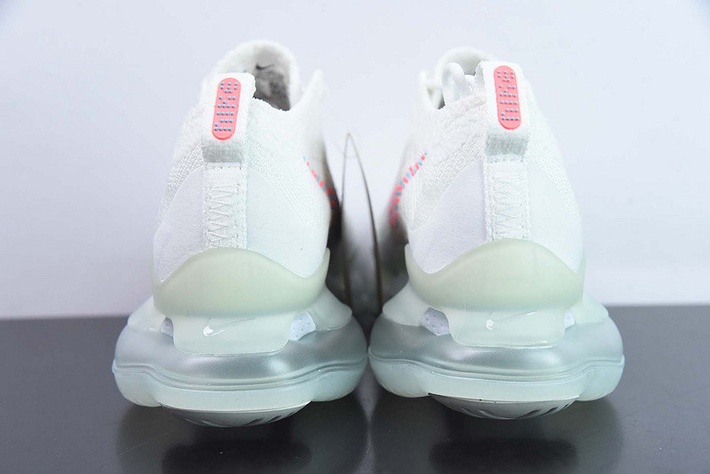 Nike AIR MAX SCORPION 