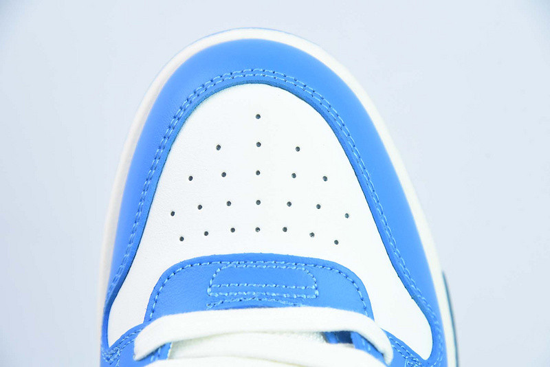 OF™ C/O VIRGIL ABLOH OUT OF OFFICE LOW-TOP LEATHER SNEAKERS ‘OOO“