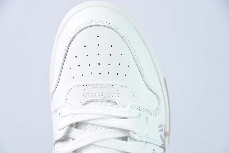 OF™ C/O VIRGIL ABLOH OUT OF OFFICE LOW-TOP LEATHER SNEAKERS ‘OOO“
