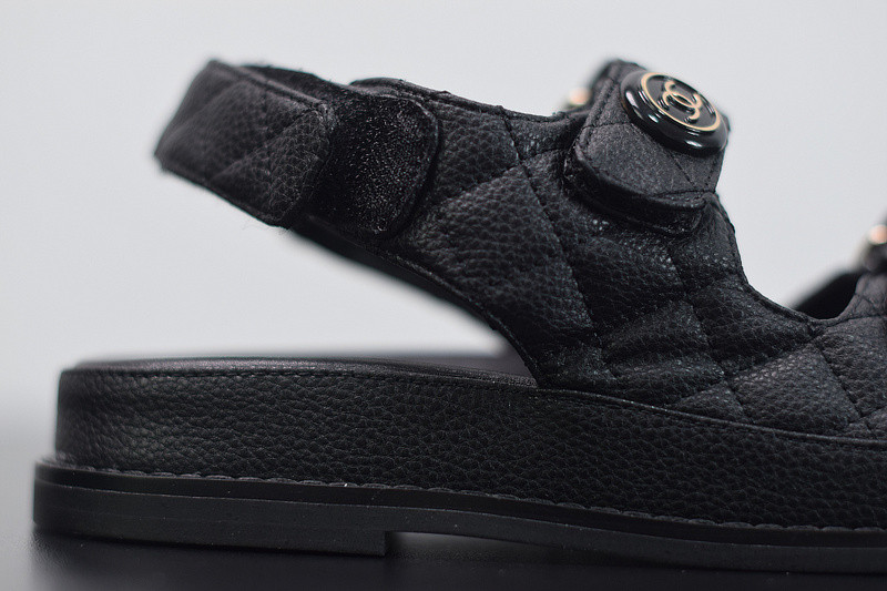 Chanel Slide