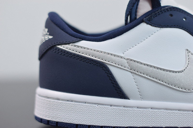 NIKE SB X AIR JORDAN 1 LOW MIDNIGHT NAVY CJ7891-400