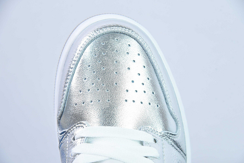 Air Jordan 1 Low SE