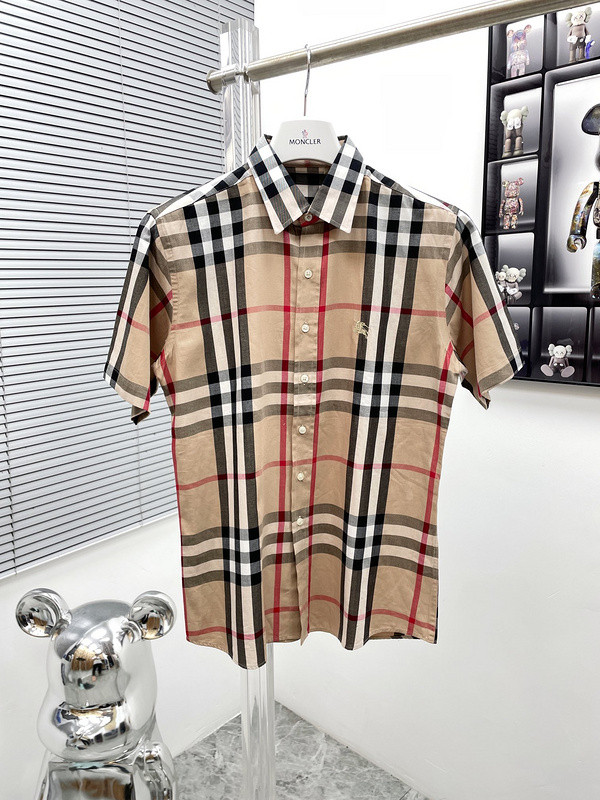 B**rry clothes