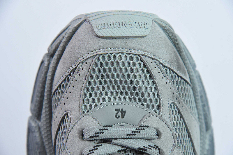 BC 3XL SNEAKER