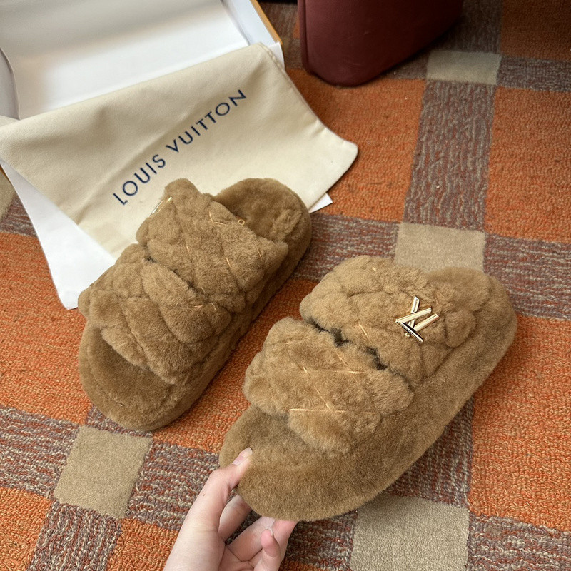 LVT SANDALS