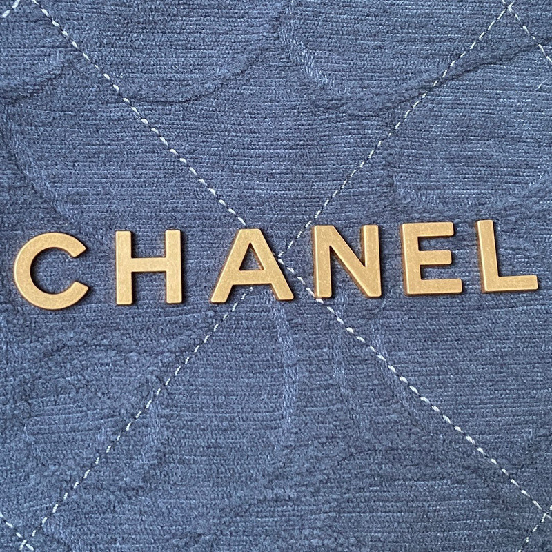 Ch*el purse
