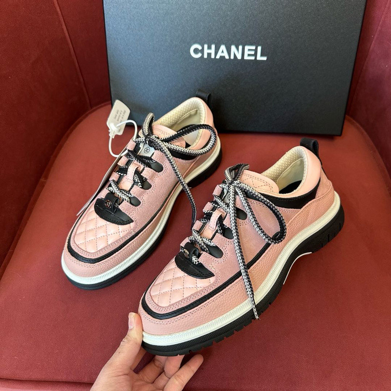 Ch*el sneaker