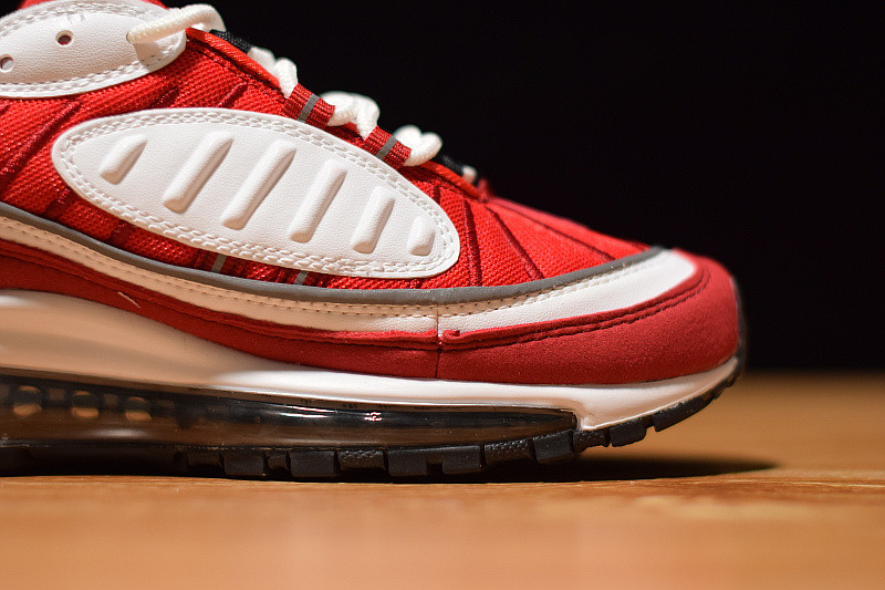 NIKE AIR MAX 98