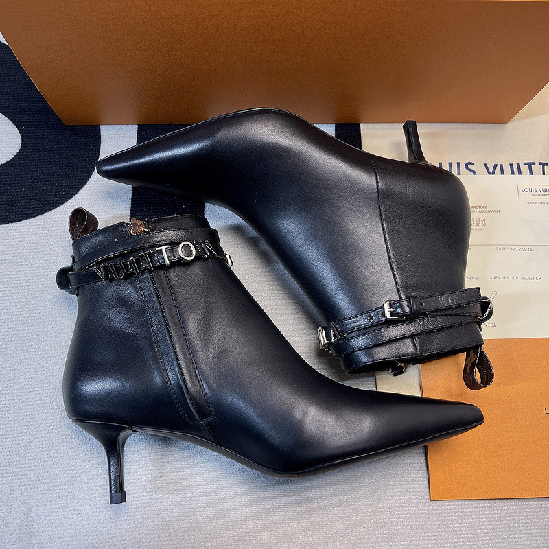 LVT BOOTS
