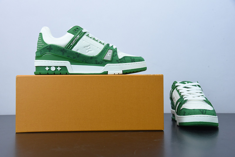 LVT SNEAKERS